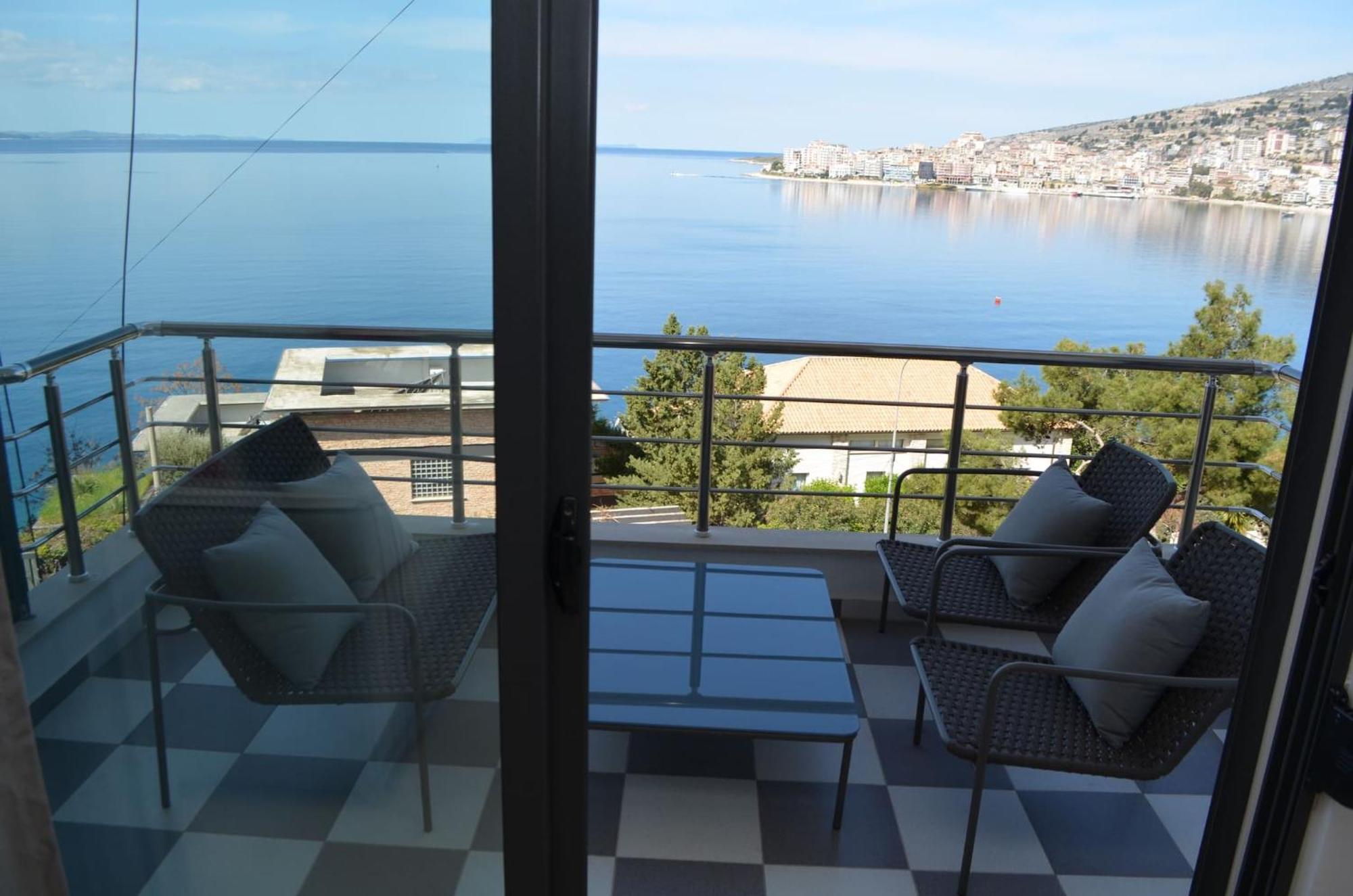 Sunset Tarraces Lägenhet Sarandë Exteriör bild